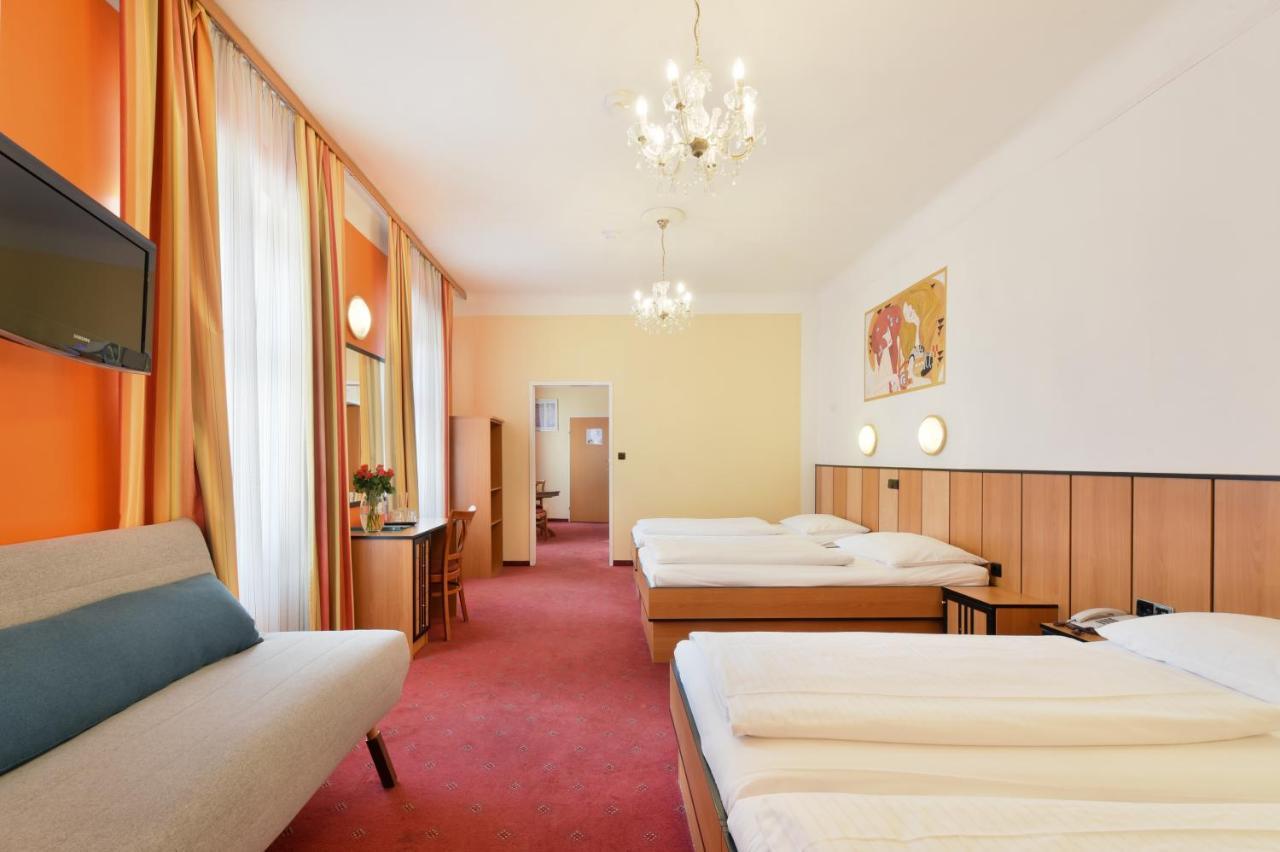 Garten- Und Kunsthotel Gabriel City Vienna Esterno foto