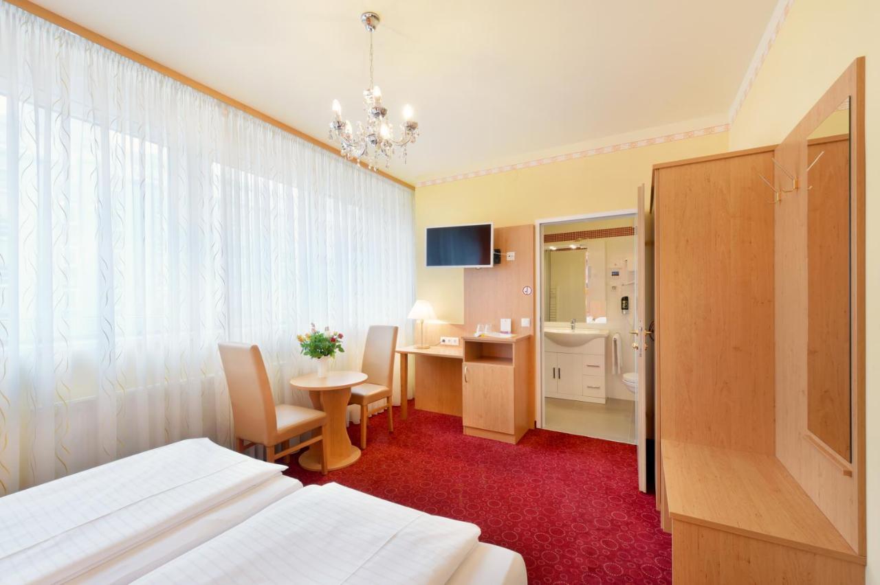 Garten- Und Kunsthotel Gabriel City Vienna Esterno foto