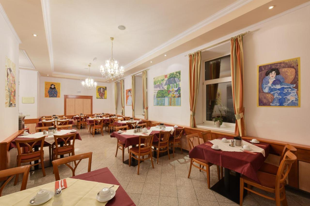 Garten- Und Kunsthotel Gabriel City Vienna Esterno foto