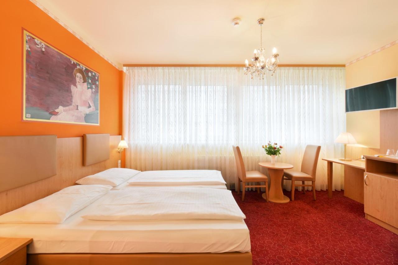 Garten- Und Kunsthotel Gabriel City Vienna Esterno foto