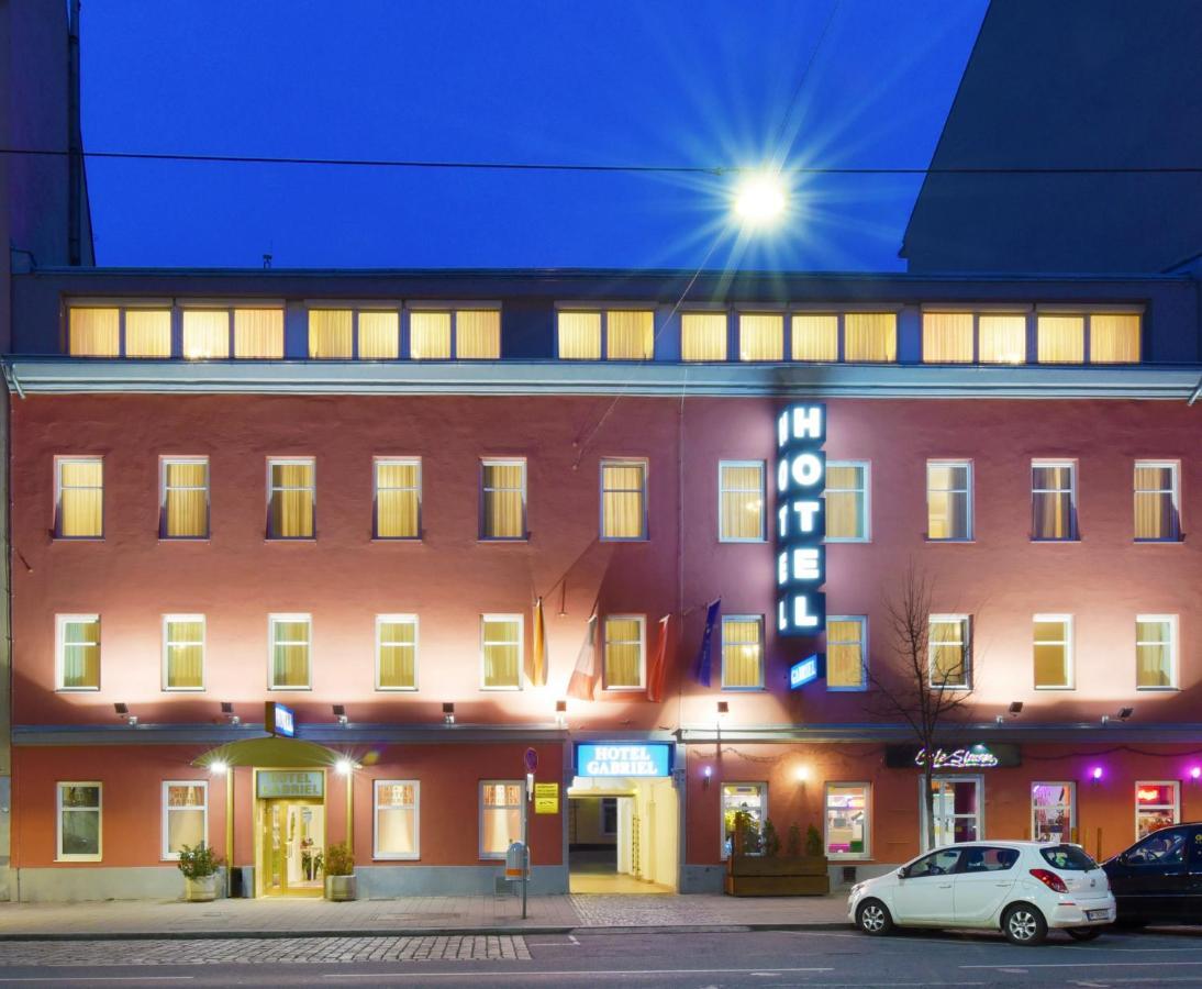 Garten- Und Kunsthotel Gabriel City Vienna Esterno foto