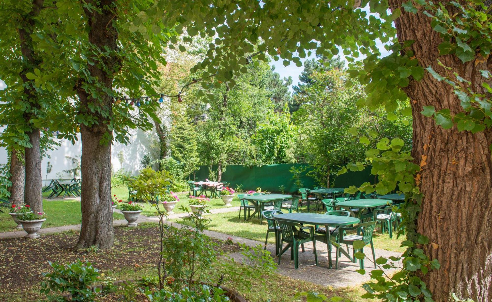 Garten- Und Kunsthotel Gabriel City Vienna Esterno foto